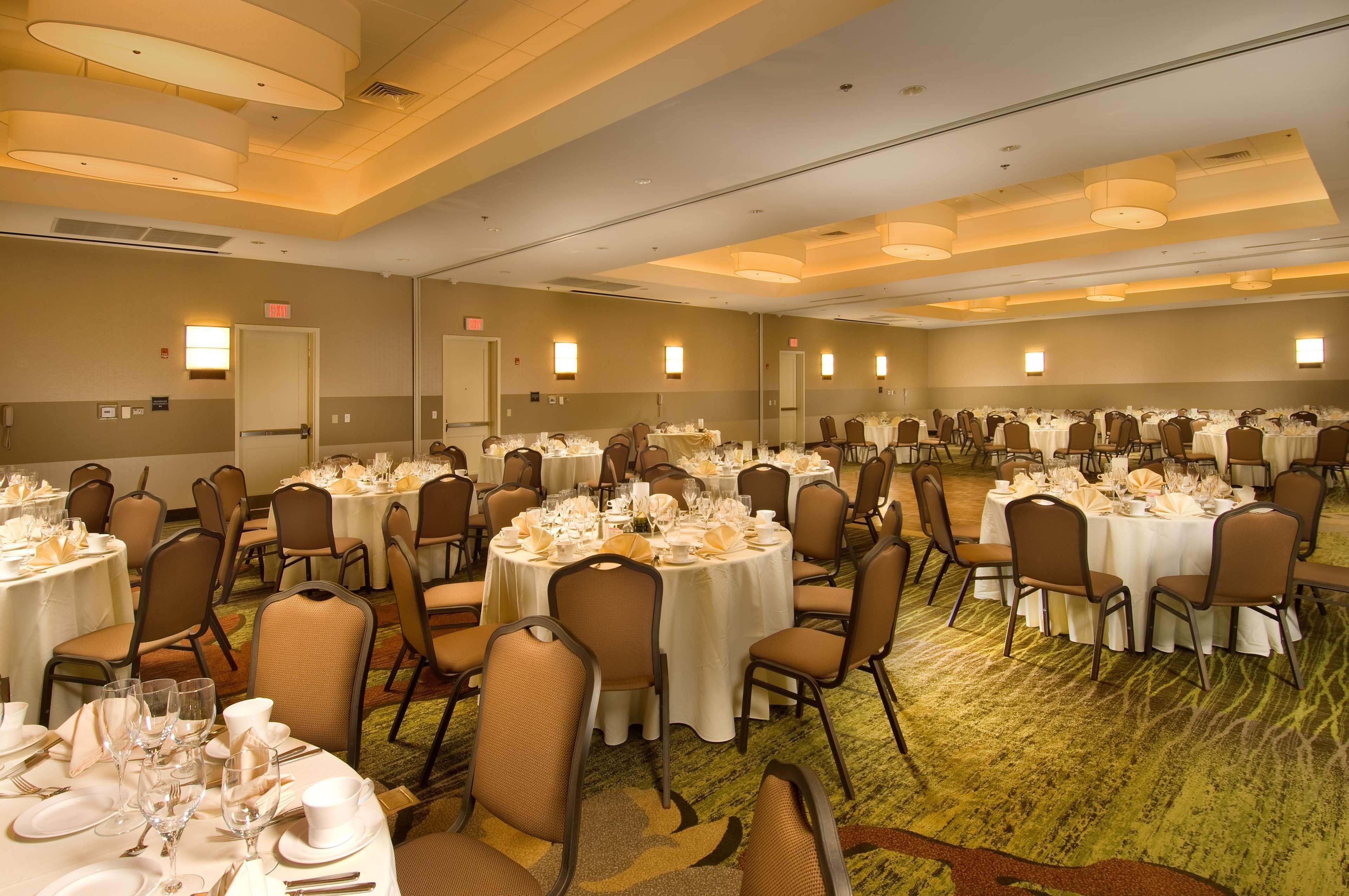 Doubletree By Hilton Dulles Airport-Sterling Hotel Restaurant photo